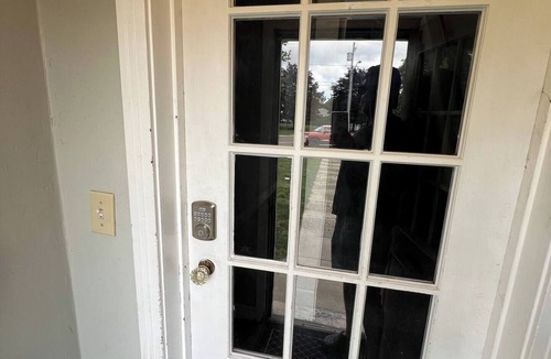 West Seneca Apartment | Well-appointed and spacious 2 BR near it all!