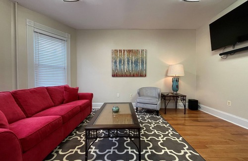 Reisterstown House | Well appointed home in the heart of historic Reisterstown. 22 miles N/W of Balt
