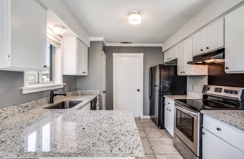 Mesa Ridge House | Well appointed home minutes from Kalahari and Downtown