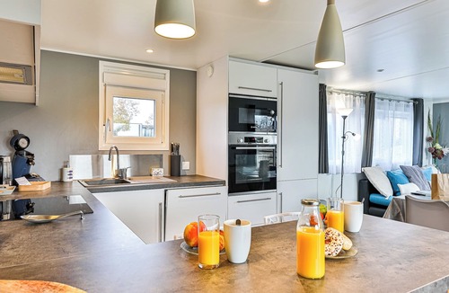 Sainte-Foy Cottage | Well-being stay with breathtaking lake view*Swimming pool*Sauna*Fitness*Sea view