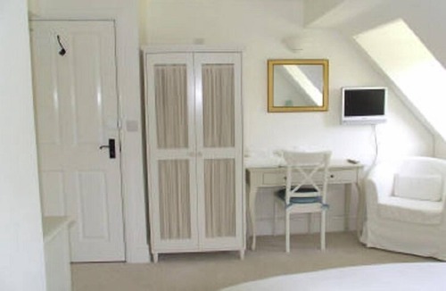 Ewen Bed & Breakfast | Well Cottage B&B