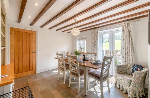 Leyburn House | Well Cottage - West Burton