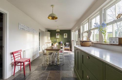 Cornhill on Tweed House | Well House