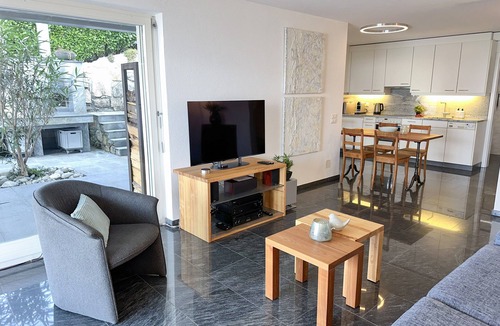 San Nazzaro Apartment | Well-kept holiday apartment with large terrace and unique panoramic view