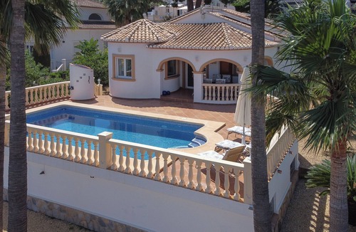 Denia Villa | Well-kept vacation home with fantastic views of the sea & the bay of Denia