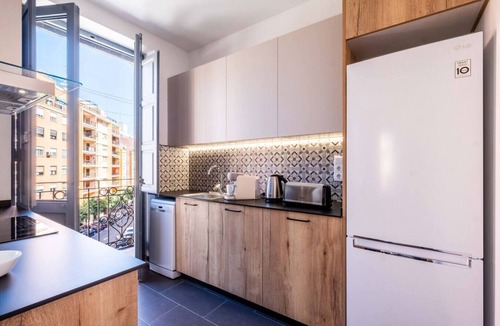 Morvedre Apartment | Well Lit and Creatively Designed Apartment
