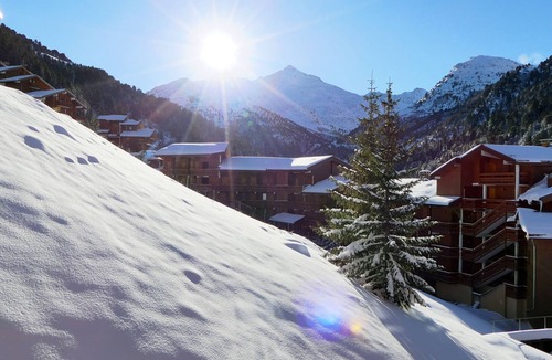Meribel-Mottaret Apartment | Well-located apartment, ski-in/ski-out, pets allowed