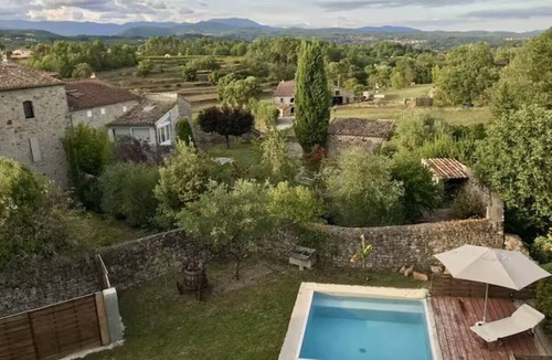 Lablachere Apartment | Well-located country studio with terrace and pool