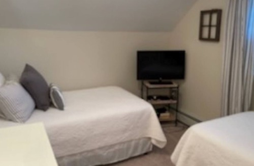 Chautauqua House | Well maintained vacation home near Chautauqua Institution