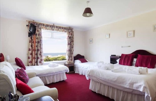 Trevone Bed & Breakfast | Well Parc Hotel