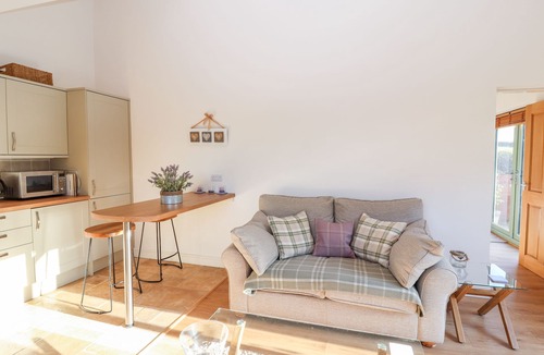Cheshire West and Chester Cottage | Well View Cottage