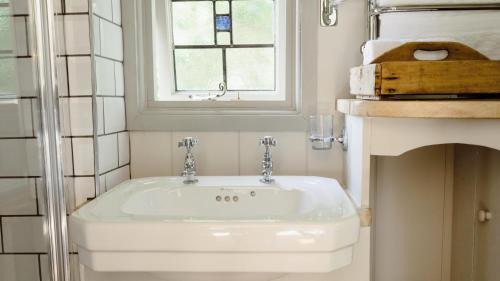 Stamford Ski Chalet | Wellbeing Orchard