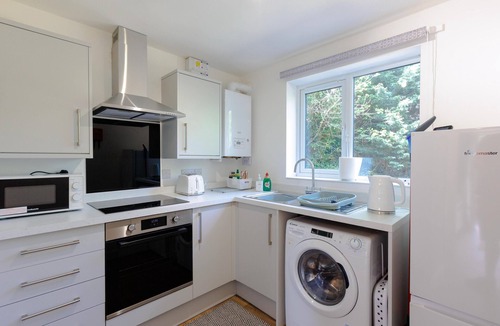 Wellington Apartment | Wellington Apartment with Parking