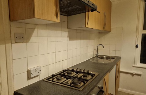 Gravesend House | Wellington L