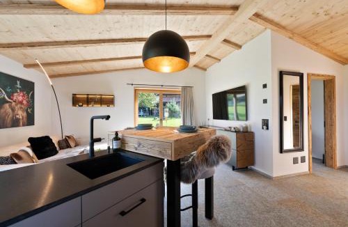 Trimmis Apartment | Wellness-Gästehaus in Says mit Whirlpool und Sauna
