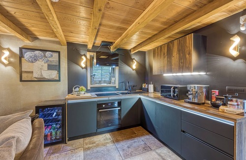 Lasinja House | Wellness House Swan River, Lasinja, Croatia
