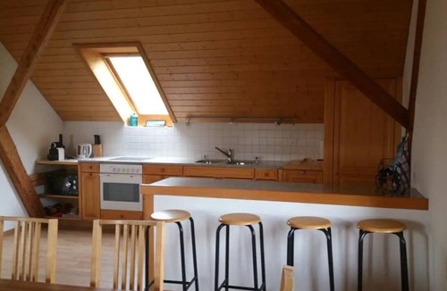 Rueggisberg Apartment | Wellness Oase mit Whirlpool und Sauna