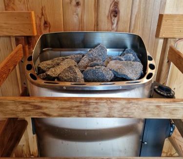 Rueggisberg Apartment | Wellness Oase - Privater Whirlpool & Sauna