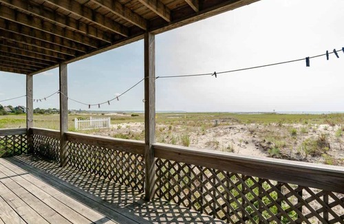 Wells Beach House | Wells Maine Oceanfront Beauty!
