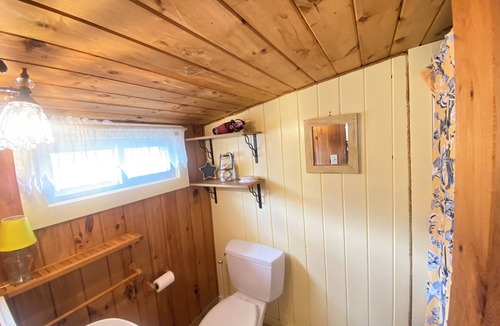 Wells Cabin | Wells /Ogunquit line. Sleeps 4