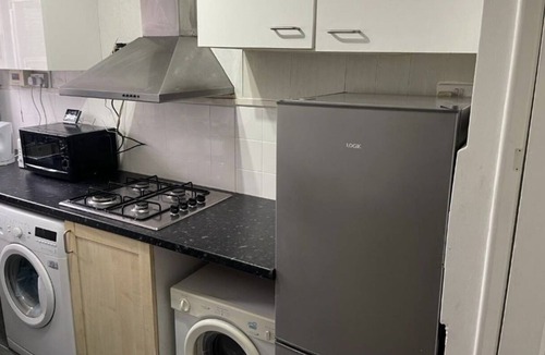 Brent House | Wembley Home Away From Home