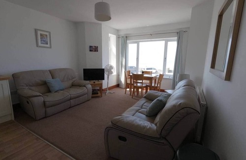 Dinas Dinlle Apartment | Wendon Holidays - Shells