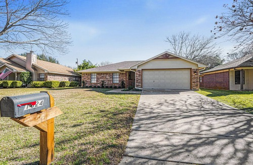 Woodway House | Wendy’s Hideaway - 12 min from Magnolia & Baylor