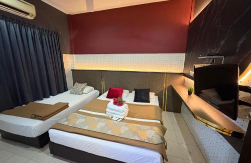 Slim River House | Weng Kong Hotel