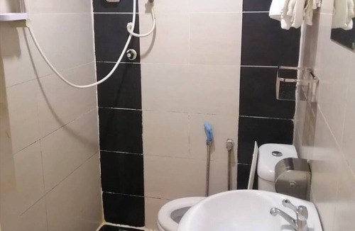 Sungai Buloh Hotel | WENG LEONG HOTEL