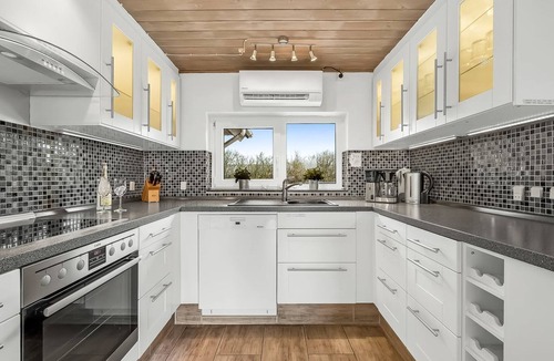 Bjerregaard House | "Wenke" - 300m to the fjord by Interhome