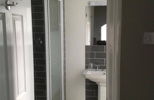 Ferrybridge Bed & Breakfast | Wentvale