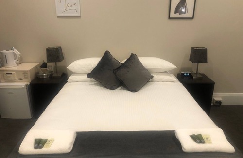 Homebush Hotel | Wentworth Hotel