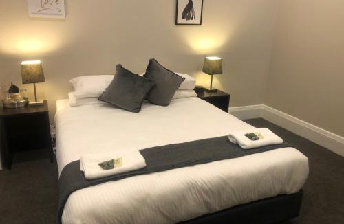 Homebush West Hotel | Wentworth Hotel