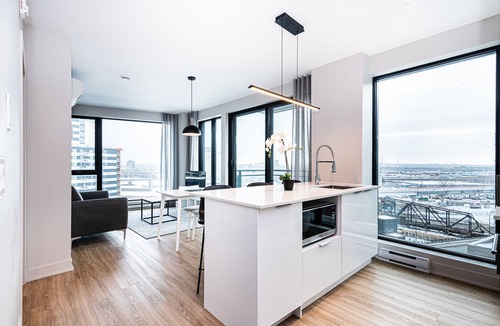 Griffintown Apartment | WERFY Luxury Apart-Hotel