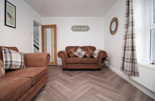 Coed-Y-Paen Apartment | Wern farm cottage