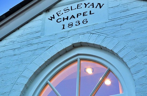 Appledore Ski Chalet | Wesleyan House