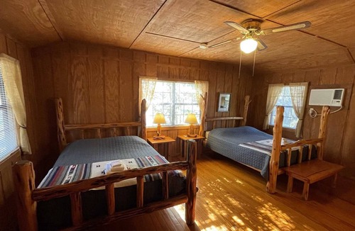 Bandera House | West 1077 Guest Ranch - Retreat