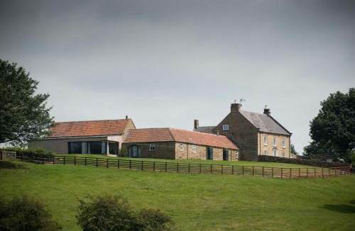 Thirsk House | West Acre Lodge