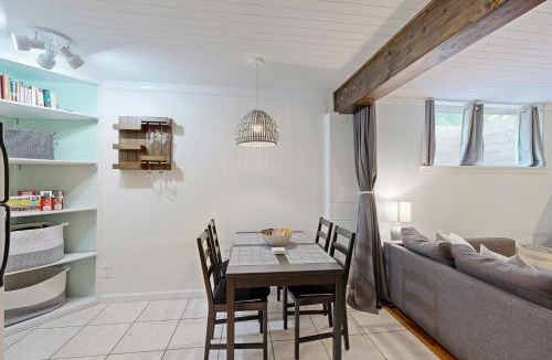 West Ashley House | West Ashley Abode