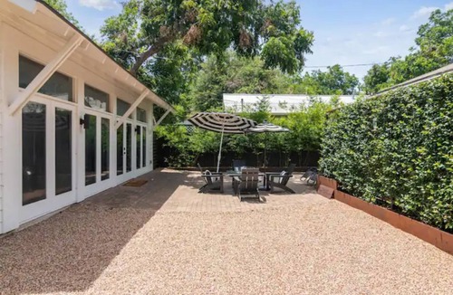 Bryker Woods House | West Austin Corporate: Execs Relocations Nurses