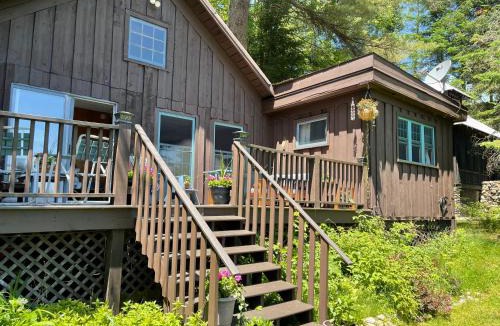 Town of Webb House | West Bay Hideaway