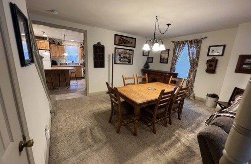 Ashfield House | West Broadway with private parking!