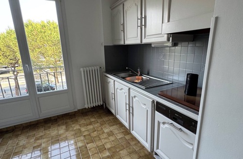 Saint-Herblain Apartment | West coast