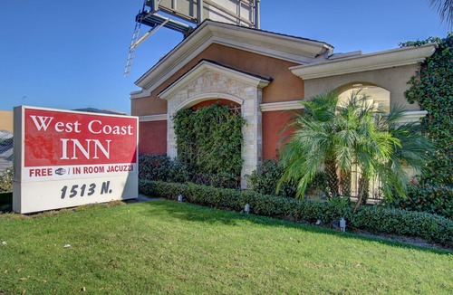 Santa Ana House | West Coast Inn - Near Gem Theatre