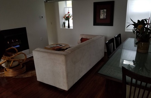 West Conshohocken House | West Conshohocken Getaway
