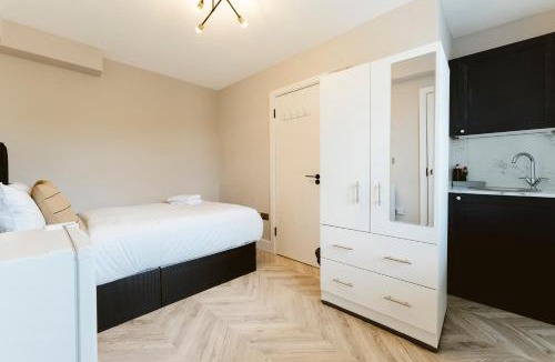 Hillingdon Hotel | West Drayton Self Contained Studios