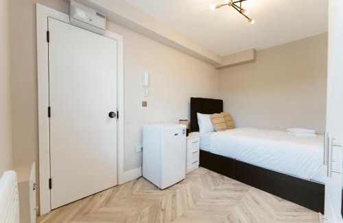 Hillingdon Hotel | West Drayton Self Contained Studios