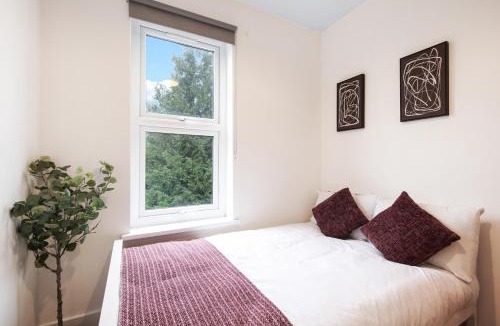 Walpole House | West Ealing Hububb Stay