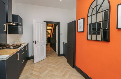 Morecambe Cottage | West End Bay