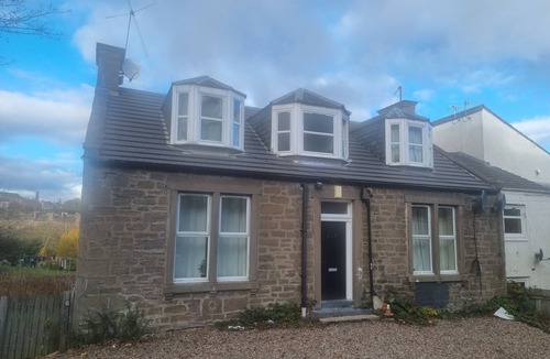 Glenisla House | WEST END DREAM